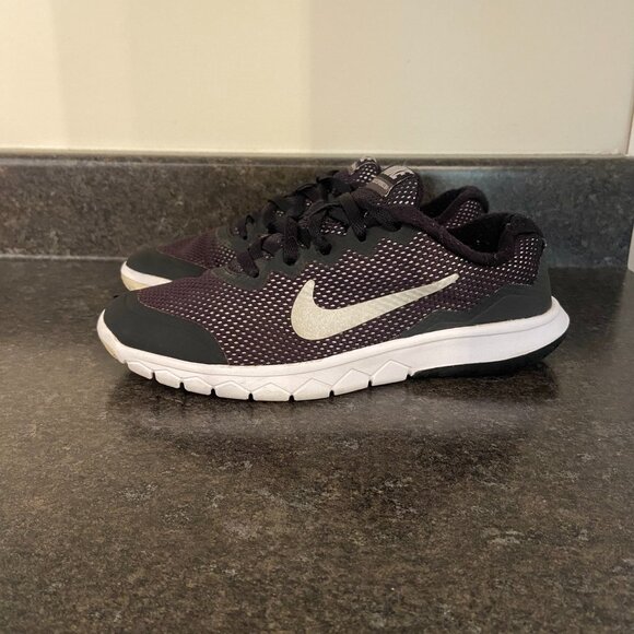 Nike Flex Experience 4 Training Shoes - Size 4Y - Picture 4 of 9